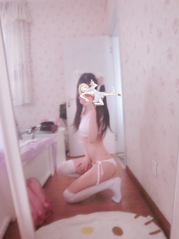 猫咪泳装 - 双马尾少女赛高酱